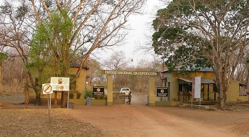 Portão de entrada do Parque Nacional de Gorongosa